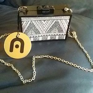 Nila Anthony Crossbody Box Clutch